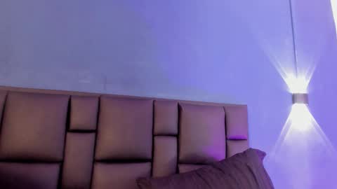 mikael online show from February 10, 5:10 am