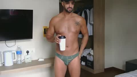 mike online show from December 20, 3:46 am