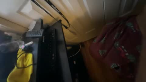 mike66730 online show from November 30, 1:34 am