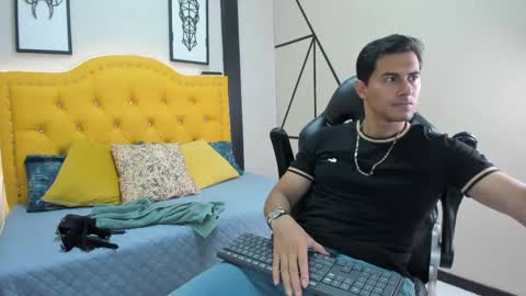 Mike online show from March 14, 2:59 am