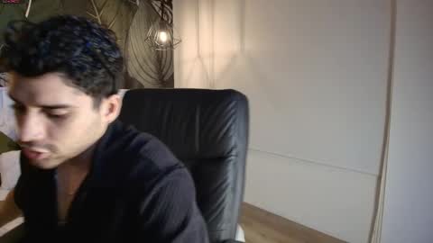 Mike Montoya online show from October 24, 1:50 am