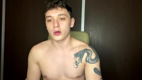 MikeLaur online show from February 11, 9:14 pm