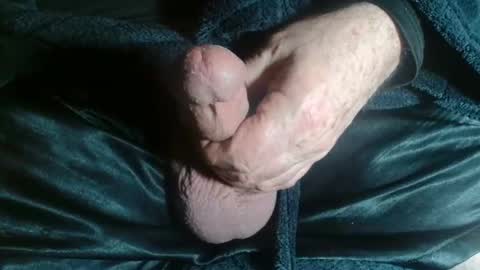 Snapshot of miketrike137 chatting on September 25, 10:33 am miketrike137 online show from September 25, 10:33 am