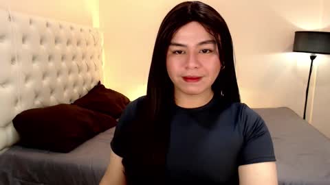 Snapshot of mikha_sensual chatting on January 23, 7:07 pm Theresa Luna online show from January 23, 7:07 pm