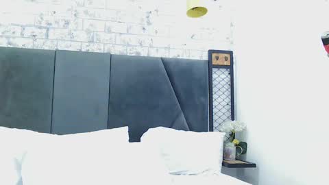 Snapshot of mila_adamss chatting on February 17, 10:29 am mila_adamss online show from February 17, 10:29 am