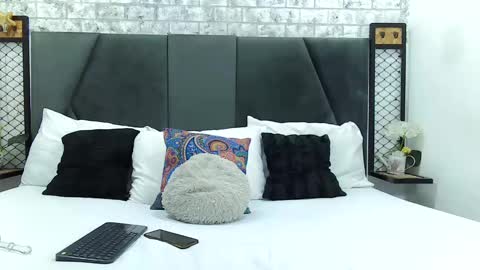 Snapshot of mila_adamss chatting on March 5, 11:28 am mila_adamss online show from March 5, 11:28 am
