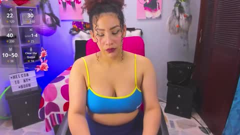 Snapshot of mila_rozze chatting on October 20, 12:54 pm mila_rozze online show from October 20, 12:54 pm