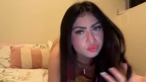 Snapshot of milaa008 chatting on September 30, 8:58 am Mila online show from September 30, 8:58 am