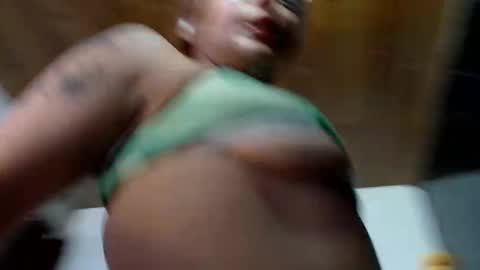 milafuckass online show from November 5, 9:06 pm