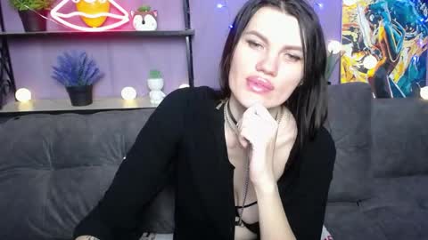 Milaloona online show from January 28, 10:34 am