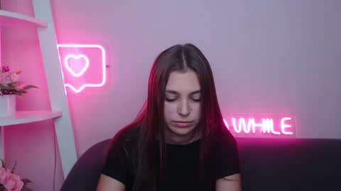 milanaangelas online show from February 15, 2:55 pm