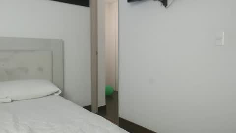 milan online show from November 8, 7:17 pm