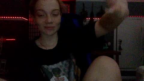 itspeachysav online show from September 11, 5:31 am