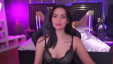 Snapshot of milashalovely chatting on September 11, 6:25 am Milasha online show from September 11, 6:25 am