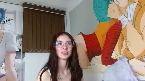 Snapshot of mildrecute chatting on February 6, 1:38 am Ana online show from February 6, 1:38 am