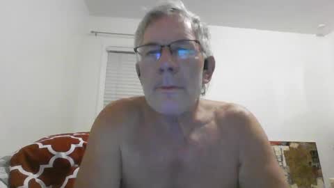 Snapshot of milehi1958 chatting on September 26, 10:45 am Milehi1958 online show from September 26, 10:45 am