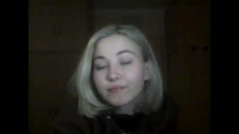 Milena new nonude shy blonde natural online show from February 19, 4:44 am