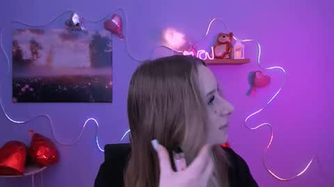 Sweet Miles online show from February 20, 8:11 pm