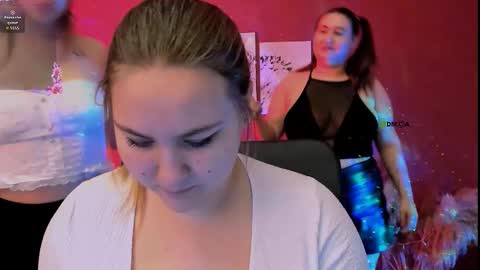 Sweet Miles online show from January 31, 7:44 pm