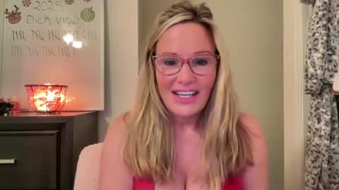 MIlf Goddess online show from January 27, 6:08 am