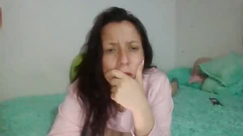 Snapshot of milfevha chatting on March 1, 11:04 pm milfevha online show from March 1, 11:04 pm