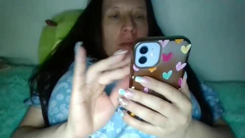 Snapshot of milfevha chatting on January 18, 11:22 pm milfevha online show from January 18, 11:22 pm