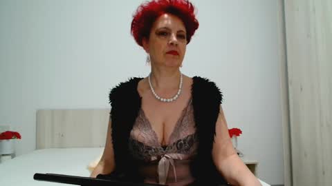 Milfsupreme online show from March 1, 3:49 pm
