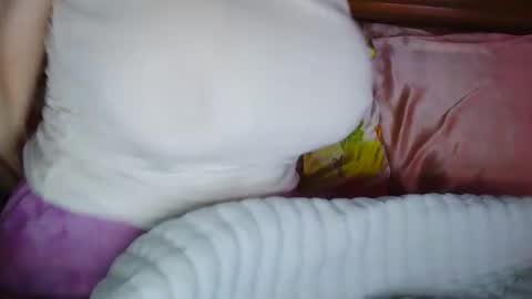 MilfyTitts online show from February 16, 1:09 pm