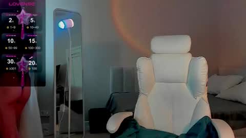 Milana online show from December 5, 7:29 am