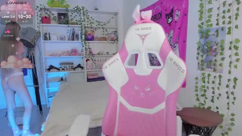 Milia online show from February 24, 2:19 am