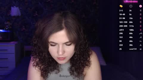 Stella and Neo online show from September 18, 5:22 am