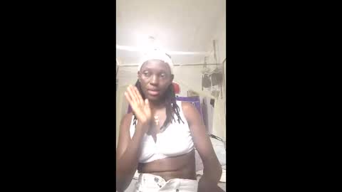 milkanechesa39 online show from February 28, 1:15 pm