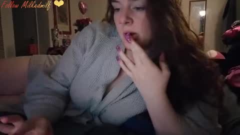 milkedmilf online show from February 16, 4:43 am