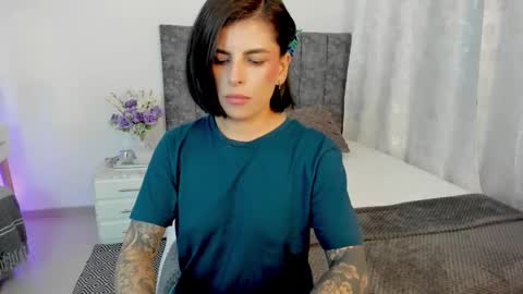 Milagros online show from October 13, 2:57 am