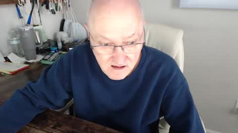 millenium0129 online show from February 4, 6:56 pm