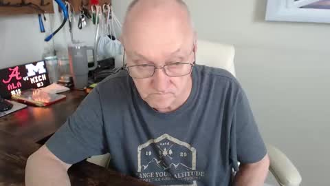 millenium0129 online show from March 27, 5:14 pm