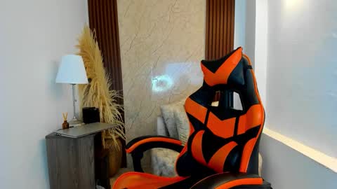 Snapshot of miller_sweet chatting on October 20, 9:31 pm Aleja online show from October 20, 9:31 pm