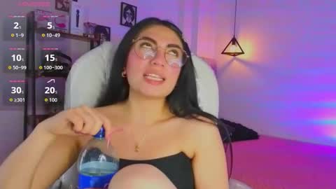 Snapshot of miller_vanessa_ chatting on September 23, 9:21 pm miller_vanessa_ online show from September 23, 9:21 pm