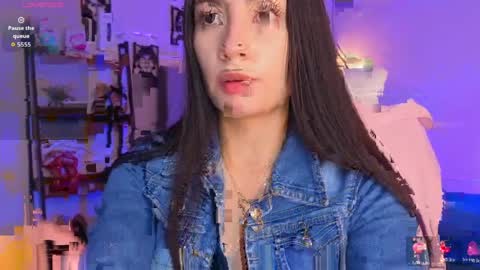 miller_vanessa_ online show from April 4, 2:13 pm