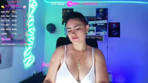 Snapshot of milley_rose chatting on October 6, 3:08 pm Im girl my name is Johana online show from October 6, 3:08 pm