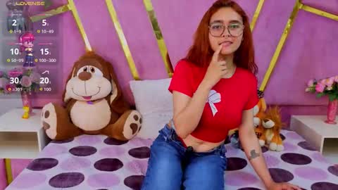 Snapshot of milleyjones_ chatting on October 1, 8:41 pm milleyjones_ online show from October 1, 8:41 pm