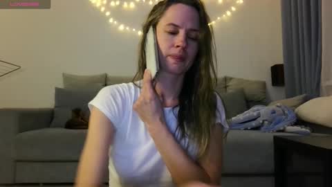 Snapshot of milly_browski chatting on October 8, 4:46 pm milly_browski online show from October 8, 4:46 pm