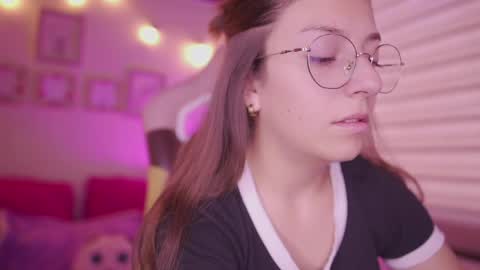 MILLY online show from April 8, 8:12 pm