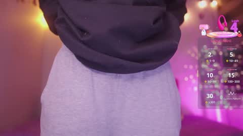 MILLY online show from March 8, 1:17 am