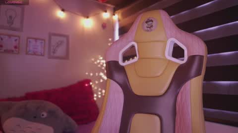 MILLY online show from February 26, 7:10 pm