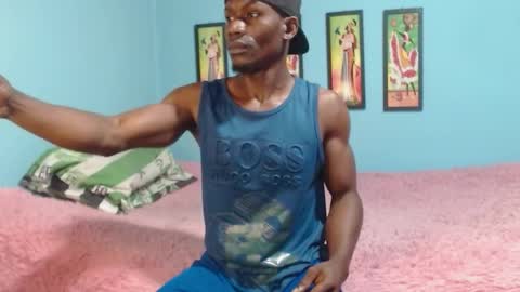 Miltonn online show from November 6, 7:28 pm