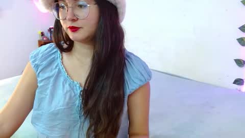 mily_baker online show from September 23, 7:20 pm