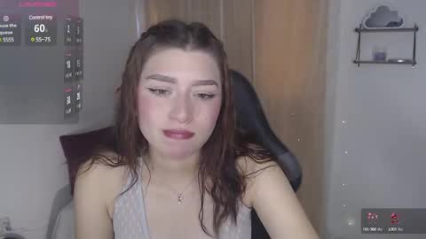 Mily online show from February 18, 9:09 pm