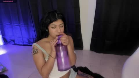 Mily online show from April 17, 3:09 am