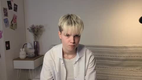 Sonya online show from October 18, 1:37 pm